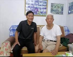 王建华与潘家标到谢玉昆老书记家看望与沟通 20260626傍晚